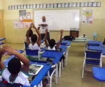 PC3ES = SUSTENTÁVEL - EMEF ANTÔNIO V. REZENDE - CENTRAL CARAPINA - SERRA - ES (PARCEIROS: ASPE E COLORIR)