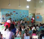 PCS - CMEI CORA CORALINA - 3º ETAPA: APRENDENDO A LIMPAR - MAT. E VESP.