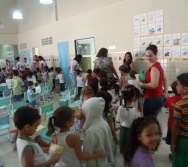 PCS - CMEI CORA CORALINA - 3º ETAPA: APRENDENDO A LIMPAR - MAT. E VESP.