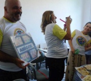 PROJETO CONTANDO HISTÓRIAS COLORINDO VIDAS! COM A PARTICIPAÇÃO DA PROFª Ms. VANESSA CAVALCANTE