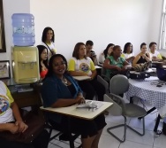 PROJETO CONTANDO HISTÓRIAS COLORINDO VIDAS! COM A PARTICIPAÇÃO DA PROFª Ms. VANESSA CAVALCANTE