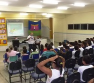PCM - PALESTRA INTERATIVA BULLYING BRINCADEIRA SEM LIMITE - EMEF JORGE AMADO