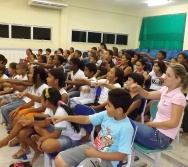 PCM - PALESTRA INTERATIVA BULLYING BRINCADEIRA SEM LIMITE - EMEF JORGE AMADO