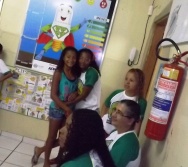 PC3ES - MOSTRA CULTURAL NA EMEF ANTÔNIO V. REZENDE - SERRA. MAT e VESP