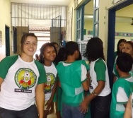 PC3ES - MOSTRA CULTURAL NA EMEF ANTÔNIO V. REZENDE - SERRA. MAT e VESP