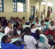 PC3ES - SUSTENTABILIDADE - SENSIBILIZAÇÃO DE ALUNOS DA EMEF ANTÔNIO VIEIRA - SERRA