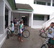 PC3ES  - CULMINÂNCIA DO PROJETO NA ESCOLA PROF ERNESTO NASCIMENTO COM PASSEATA NA RUA