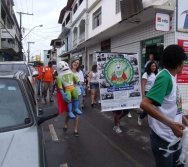 PC3ES  - CULMINÂNCIA DO PROJETO NA ESCOLA PROF ERNESTO NASCIMENTO COM PASSEATA NA RUA