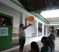 PC3ES  - CULMINÂNCIA DO PROJETO NA ESCOLA PROF ERNESTO NASCIMENTO COM PASSEATA NA RUA