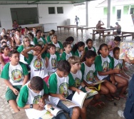 PC3ES  - CULMINÂNCIA DO PROJETO NA ESCOLA PROF ERNESTO NASCIMENTO COM PASSEATA NA RUA