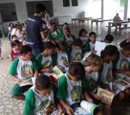PC3ES  - CULMINÂNCIA DO PROJETO NA ESCOLA PROF ERNESTO NASCIMENTO COM PASSEATA NA RUA