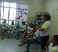 CAPRI - CMEI CORA CORALINA - APRESENTAÇÃO DA PROJETO CONTANDO HISTÓRIA COLORINDO VIDAS