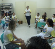 CAPRI - CMEI CORA CORALINA - APRESENTAÇÃO DA PROJETO CONTANDO HISTÓRIA COLORINDO VIDAS