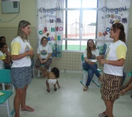 CAPRI - CMEI CORA CORALINA - APRESENTAÇÃO DA PROJETO CONTANDO HISTÓRIA COLORINDO VIDAS