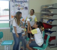 CAPRI - CMEI CORA CORALINA - APRESENTAÇÃO DA PROJETO CONTANDO HISTÓRIA COLORINDO VIDAS