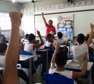 Projeto Cuida de Mim - Enfrentamento ao Bullying Escolar - EEEFM MARINGÁ