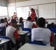 Projeto Cuida de Mim - Enfrentamento ao Bullying Escolar - EEEFM MARINGÁ