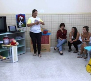 PROJETO CONTANDO HISTÓRIAS COLORINDO VIDAS - CMEI CORA CORALINA