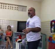 PROJETO CONTANDO HISTÓRIAS COLORINDO VIDAS - CMEI CORA CORALINA