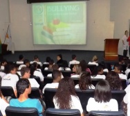 PALESTRA TODOS CONTRA O  BULLYING NO SENAC - 300 ADOLESCENTES CAPACITADOS