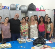 Educadores da Unidade de Educação Infantil INTEGRAÇÃO em diálogo com a OSCIP COLORIR.