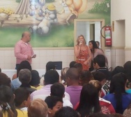 PALESTRA PARA PAIS SOBRE EDUCAÇÃO HUMANISTA DE VALORES NA ESCOLA E EM CASA