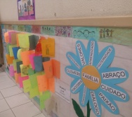 PALESTRA PARA PAIS SOBRE EDUCAÇÃO HUMANISTA DE VALORES NA ESCOLA E EM CASA