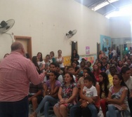 PALESTRA PARA PAIS SOBRE EDUCAÇÃO HUMANISTA DE VALORES NA ESCOLA E EM CASA