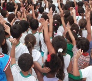  ETAPA COOPERAR do Projeto Colorir hoje no CMEI INTEGRACAO - SERRA - ES.