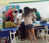 NA TRILHA DOS VALORES - CAPRI DE ALUNOS - ESCOLA ESCOLA EMEF ANTÔNIO V. DE REZENDE - SERRA