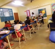 NA TRILHA DOS VALORES - CAPRI DE ALUNOS - ESCOLA ANTÔNIO VIEIRA DE REZENDE  - SERRA - ES
