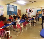 NA TRILHA DOS VALORES - CAPRI DE ALUNOS - ESCOLA ANTÔNIO VIEIRA DE REZENDE  - SERRA - ES