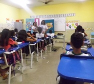NA TRILHA DOS VALORES - CAPRI DE ALUNOS - ESCOLA ANTÔNIO VIEIRA DE REZENDE  - SERRA - ES