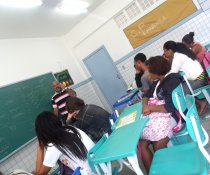 CASOS DE ESCOLA - CUIDA DE MIM - ENFRENTAMENTO AO BULLYING ESCOLAR