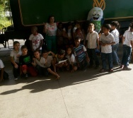 NA TRILHA DOS VALORES - 1ª ETAPA: VIVENCIAR - EMEF ANTÔNIO V. REZENDE