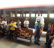 NA TRILHA DOS VALORES - 1ª ETAPA: VIVENCIAR - EEEF MANOEL PASCHOAL E EMEF ANTÔNIO V. REZENDE