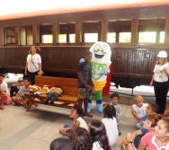 NA TRILHA DOS VALORES - 1ª ETAPA: VIVENCIAR - EMEF ANTÔNIO V. REZENDE