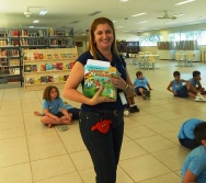 ENCONTRO DOS AUTORES DO LIVRO BULLYING COM ALUNOS DO COLÉGIO MARISTA.