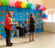 FAMÍLIA NA ESCOLA - CMEI Mª AMÉLIA - P. CARAPEBUS