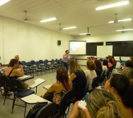 Oficina de Contação de histórias com turma de pedagogia da FACULDADE NOVO MILÊNIO