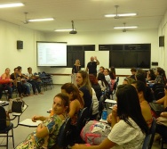 Oficina de Contação de histórias com turma de pedagogia da FACULDADE NOVO MILÊNIO