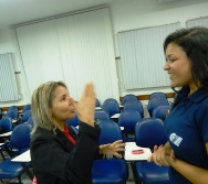 Oficina de Cont. de História com o 5º período de Pedagogia - Rede UNOPAR