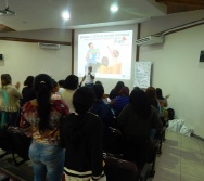 PROJETO VALE CUIDAR - OFICINA CONTAR HISTÓRIAS NA PRIMEIRA INFÂNCIA