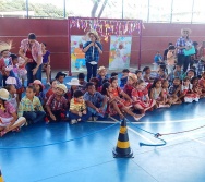 LANÇAMENTO DOS PAINÉIS DO PROJETO NA TRILHA DOS VALORES