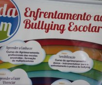 CASOS DE ESCOLA - CUIDA DE MIM - ENFRENTAMENTO AO BULLYING ESCOLAR - EMEF ANTÔNIO VIEIRA DE REZENDE