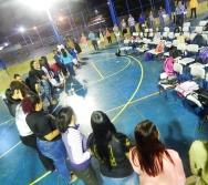 PALESTRA DESENVOLVIMENTO DE PESSOAS - ALUNOS DO CURSO DE ADMINISTRAÇÃO