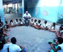 CONTAÇÃO DE HISTÓRIA NA EMEF ANTÔNIO VIEIRA DE REZENDE - SERRA