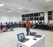 OFICINA CONTAÇÃO DE HISTÓRIA - EDUCARTES - REDE DOCTUM