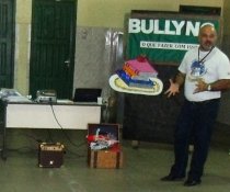 CURSO DE APRIMORAMENTO NO LAR SEMENTE DE AMOR - BULLYING O QUE FAZER COM ISTO? SUBSÍDIO PARA PROFESSORES.