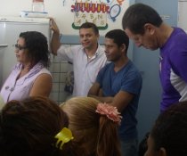 CURSO DE APRIMORAMENTO NA EMEF CIDADE POMAR - BULLYING O QUE FAZER COM ISTO? SUBSÍDIO PARA PROFESSORES.